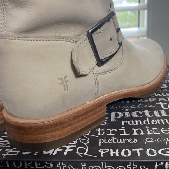 Frye Veronica leather booties size 6 - Picture 7 of 11